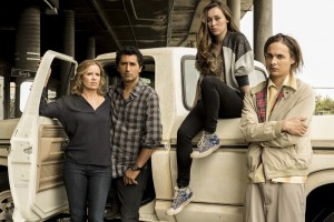 Kim Dickens as Madison, Cliff Curtis as Travis, Alycia Debnam Carey as Alicia and Frank Dillane as Nick - Fear The Walking Dead _ Season 1, Cast - Photo Credit: Frank Ockenfels 3/AMC Kim Dickens as Madison, Cliff Curtis as Travis, Alycia Debnam Carey as Alicia and Frank Dillane as Nick - Fear The Walking Dead _ Season 1, Cast - Photo Credit: Frank Ockenfels 3/AMC